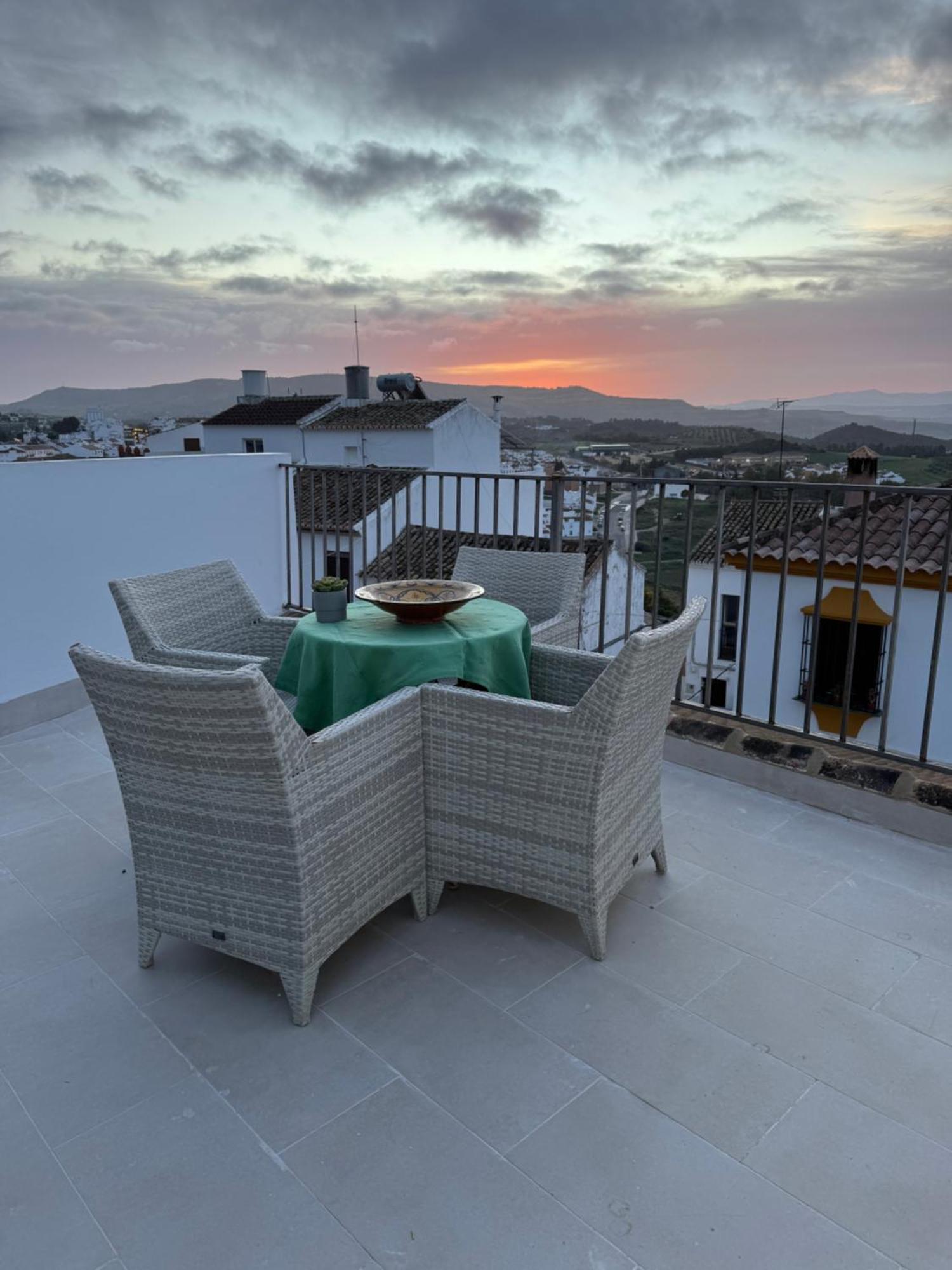 Lemon Tree Patio Villa Olvera Exterior photo